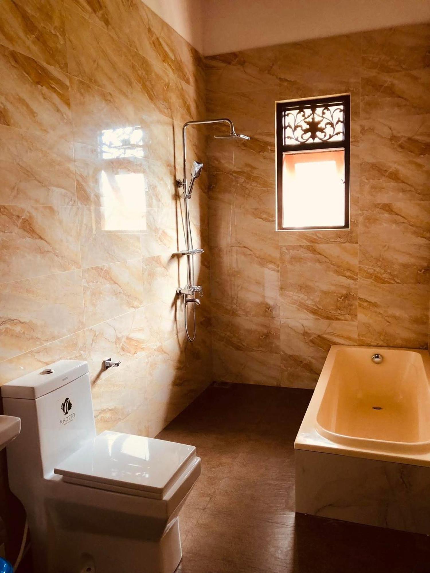 Ahasna Airport Villa Negombo Eksteriør billede