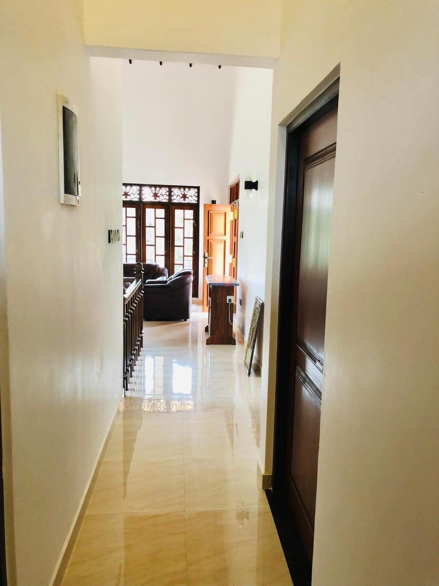 Ahasna Airport Villa Negombo Eksteriør billede