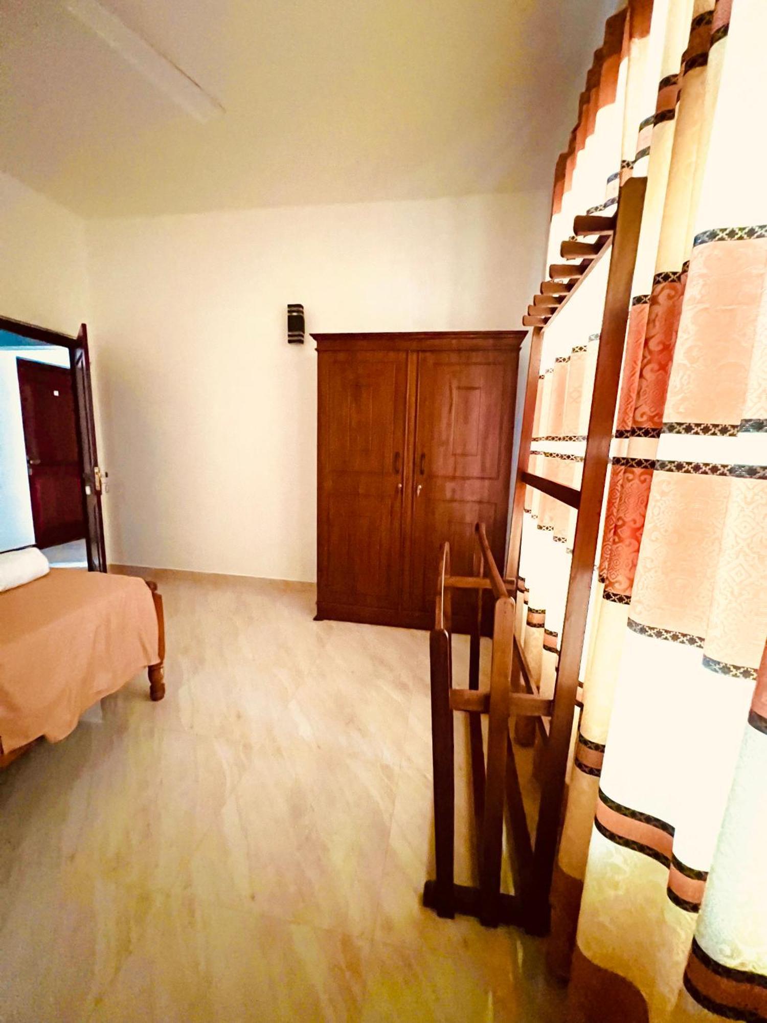Ahasna Airport Villa Negombo Eksteriør billede